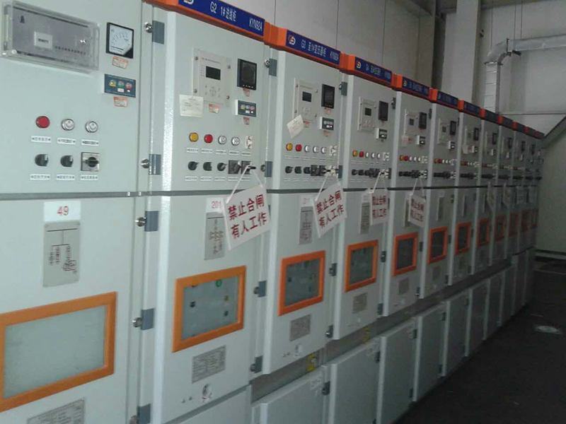 開閉站、美式箱變、低壓動力配電箱、低壓開關柜、低壓母線橋、鎧裝移開式金屬封閉開關設備（KYN92A-12）、三相有載調壓變壓器、組合電器、高壓電容補償柜、后臺系統和直流屏